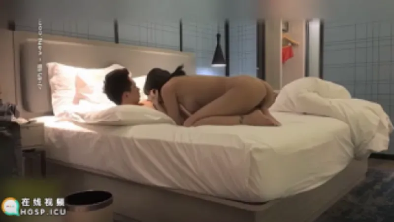 Sung sướng với nhân tình thích làm tình